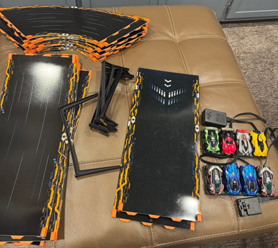 Anki Overdrive Lot 8 Cars 2 Charger Pads 16 Curve 11 Straight Track+