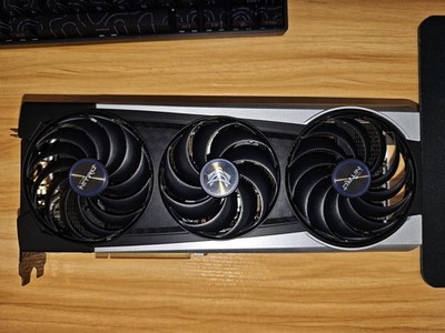 GIGABYTE Radeon RX 6700 XT EAGLE 12GB GDDR6 BRAND NEW NEVER USED - SEALED