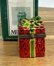 PHB Porcelain Hinged Trinket Box Wrapped Metallic  Christmas Present
