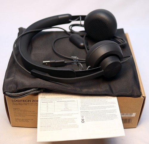 ⭐Logitech Zone Wired USB-C Headset with USB-A Adapter - Microsoft Team Certified - Picture 2 of 2
