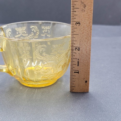 Vintage Federal Yellow Depression Glass Sugar Bowl and Mug - Picture 9 of 9
