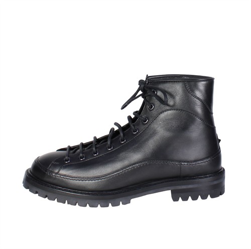 VALENTINO GARAVANI Black Rockstud 