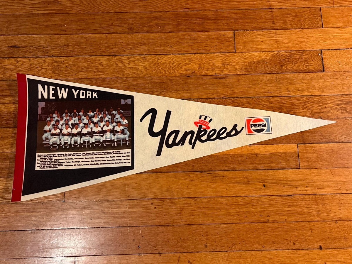90s USA製 MLB NEW YORK YANKEES チームロゴ ペナント 90s USA製