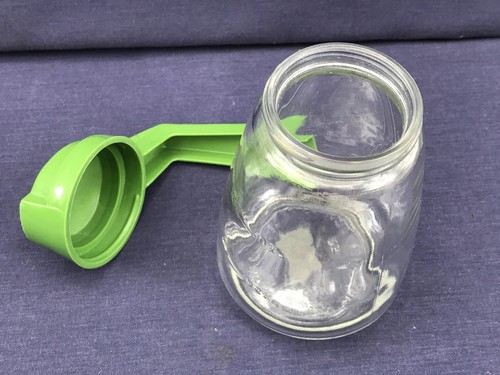 Vintage Creamer Restaurant Style Federal Housewares Chicago IL Green Handle - Picture 3 of 3