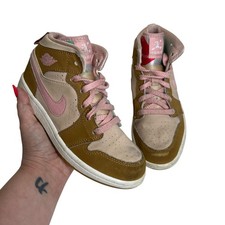 Nike Air Jordan 1 Mid GP Lola Bunny Hare Sneakers 724073 Space Jam Youth 1Y Nike Air Jordan 1 Mid GP Lola Bunny Hare Sneakers 724073 Space Jam Youth 1Y - Image 1