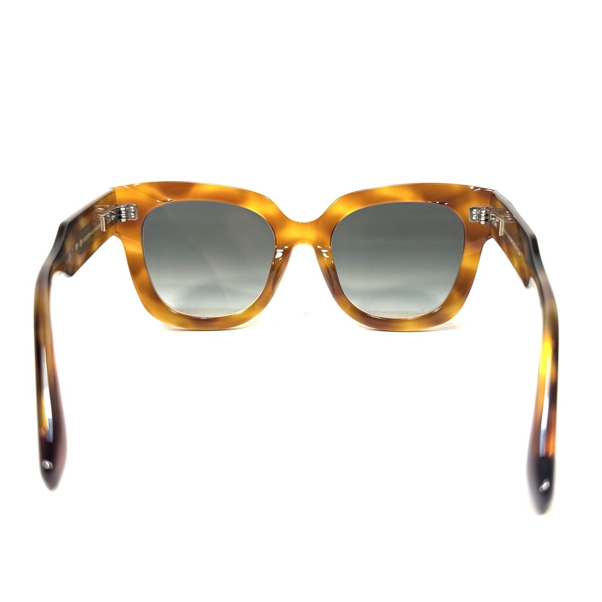 Veronica Beard x Chimi 08 oversized sunglasses CHIMI x Veronica Beard Womens Core 04 Tortoise Sunglasses  main image 4