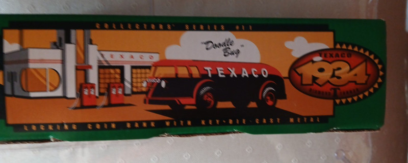ERTL TEXACO DOODLE BUG TANKER LOCKING COIN BANK DIE CAST METAL 1934, 1994
