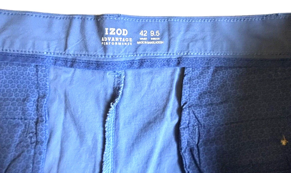 Pantalones Cortos Chinos IZOD Advantage Performance Para Hombre Frente Plano Azul Hula Niña 42, 9.5" Foto 3 de 4