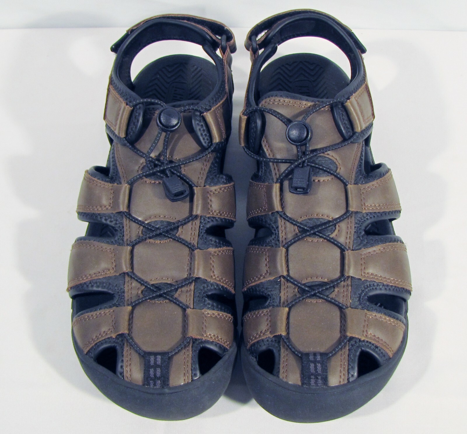 khombu active sandals