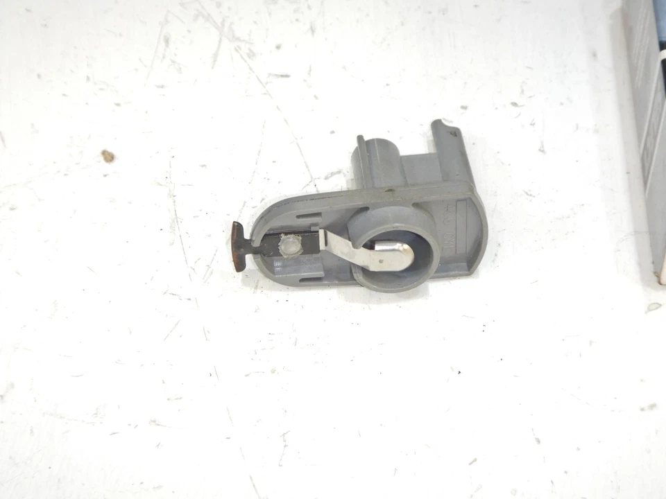 Tracción trasera para Jeep Cherokee XJ 87-96 Distribuidor Rotor D213 ENVÍO GRATUITO Foto 3 de 3