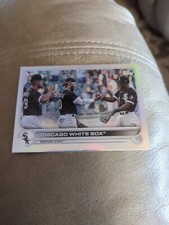 2022 Series 1 Base Rainbow Foil #255 Chicago White Sox - Chicago White Sox