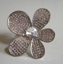 Women Silver Finish Rhinestone Flower Stretch Band Fashion Dressy Casual Ring