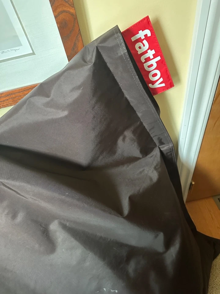 SILLAS FATBOY ORIGINALES BOLSA FRIJOL COLOR MARRÓN OSCURO Foto 2 de 2