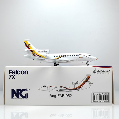 1:200 NG Model ECUADOR Falcon 7x Passenger Airplane Diecast Aircraft Model