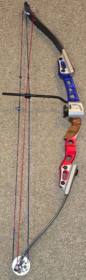 PSE Mach 11 Compound Bow 55# RH 27" Draw New Matching Strings NR-MT Condition - Image 2 of 4