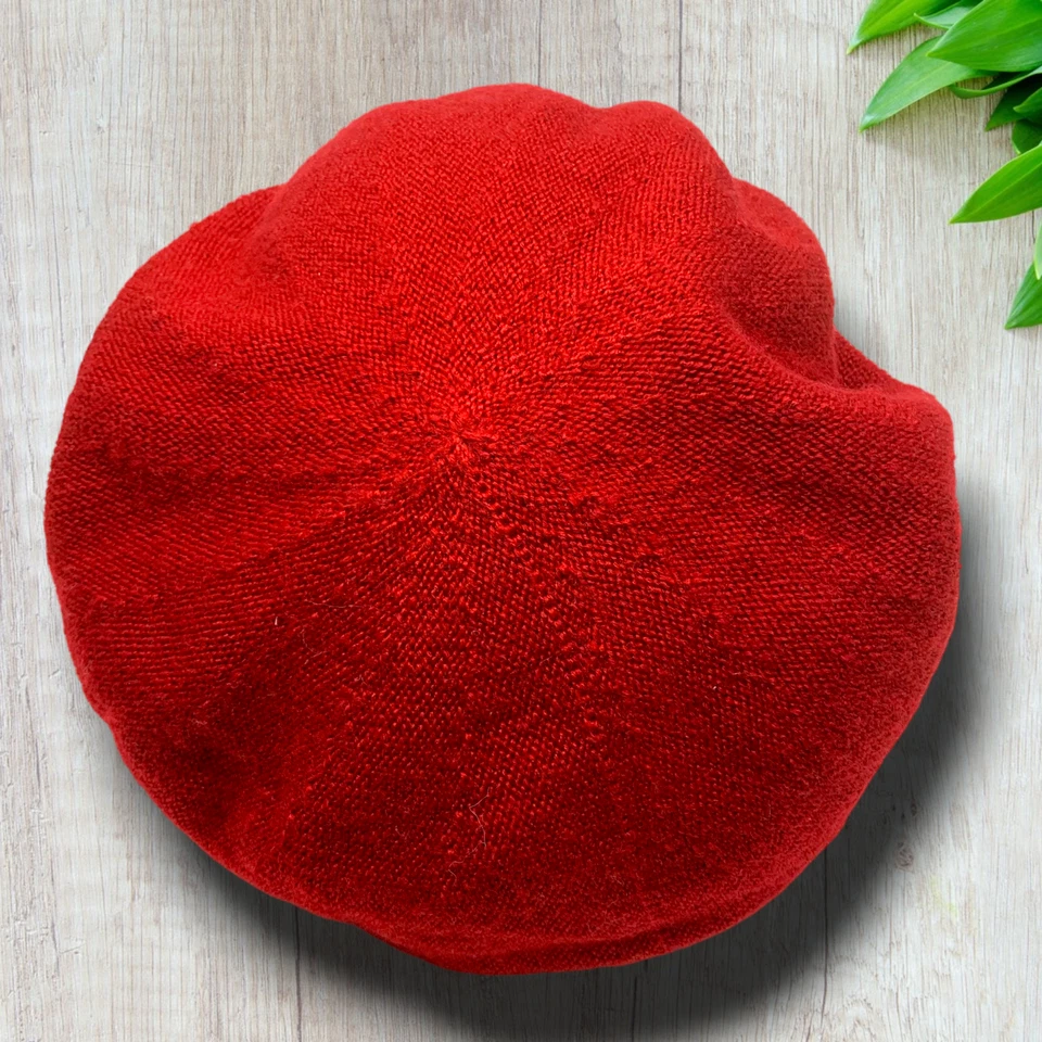 Винтажный Y2K 00's красный вязаный мягкий Newsboy шляпа крышка плетеная военная латунная отделка - Изображение 3 из 4