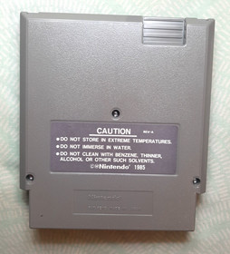 STAR TREK 25th ANNIVERSARY for Nintendo NES -  NEAR-MINT label - Working great!