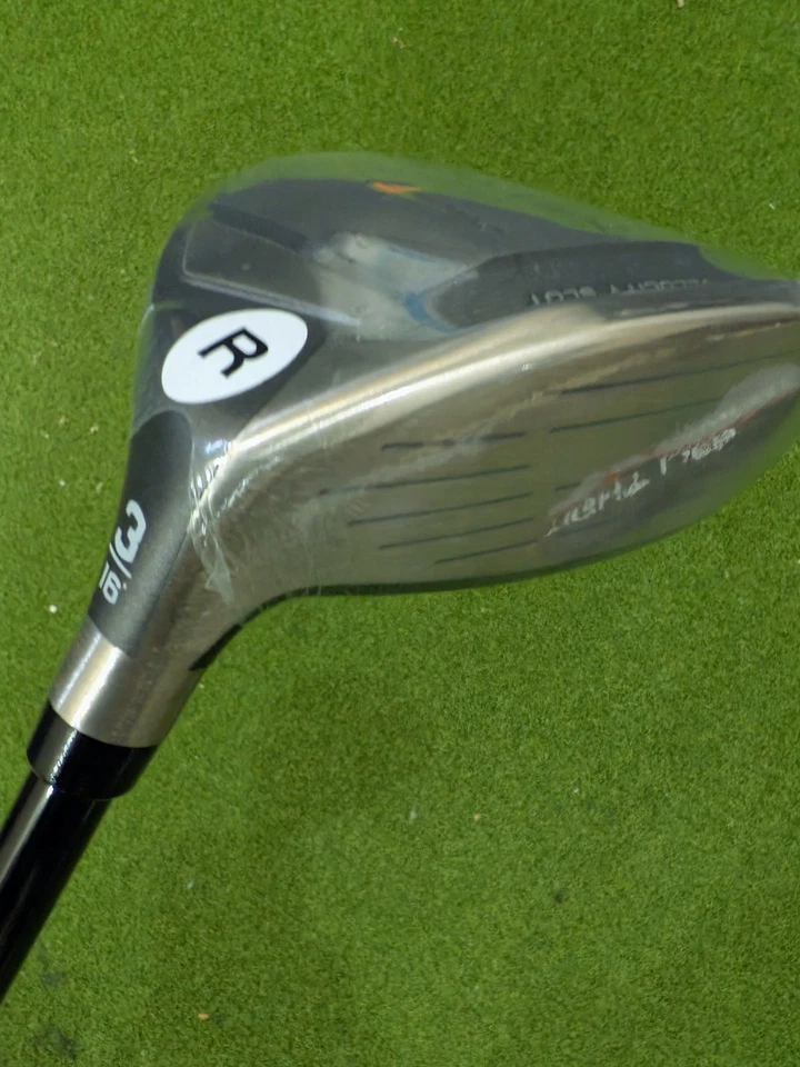 NEW IN PLASTIC Adams Tight Lies 3 Fairway Wood w SYNERGY REGULAR SHAFT & HC - Image 4 of 4