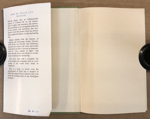 How We Weigh and Measure - Arthur Groom - Vintage Hardback / Dust Jacket - 1960 - Picture 3 of 24