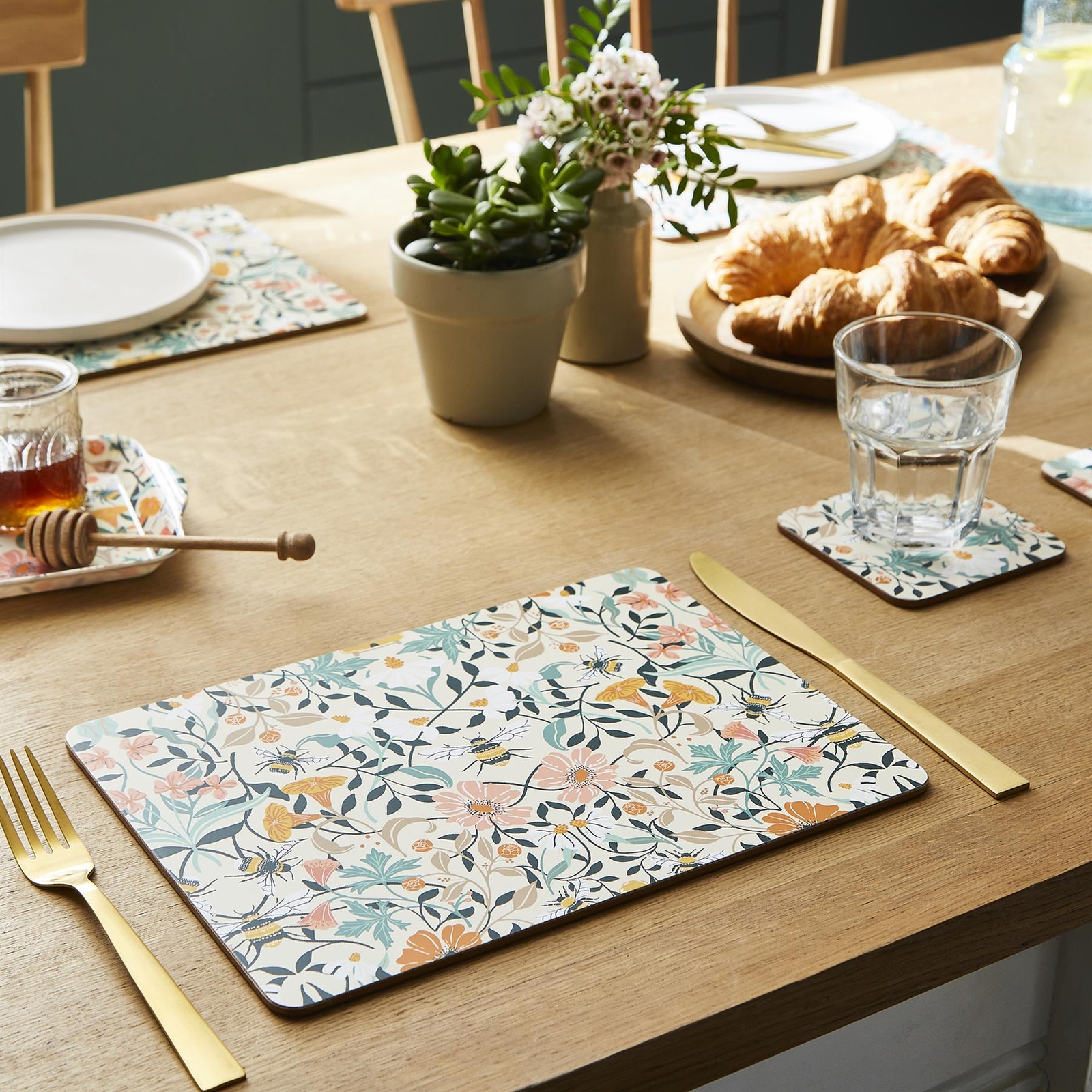 Placemat - 4 Pack Ulster Weavers Bee Bloom Cork Backed Print Yellow