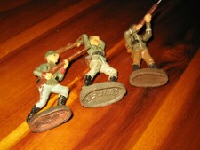 3 Elastolin Figuren
