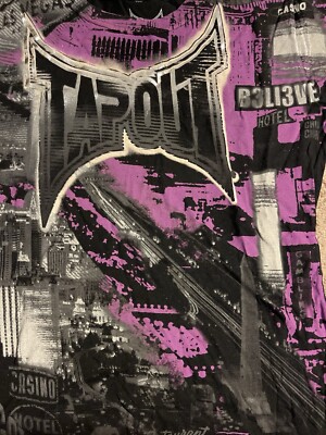 Vintage Y2K Tapout T Shirt Women Size L Slim Black Pink All Over