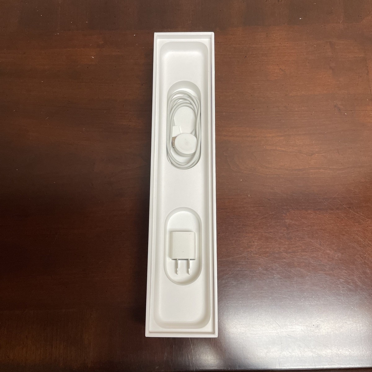 Apple Watch Series 3 42mm Silver Aluminium Case Fog Sport Apple Watch Series 3 42mm Silver Aluminium Case Fog Sport