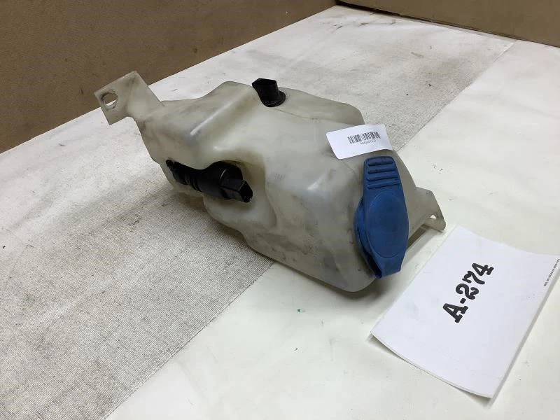 2004 VOLKSWAGEN JETTA WINDSHIELD WASHER RESERVOIR OEM+ - Image 2 of 4