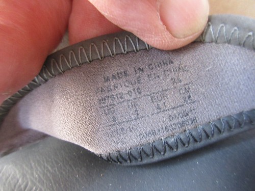 Women's NIKE Celso flip flop thong sandals, W 9, EU 41, M 8 - (O 847) - Picture 3 of 5