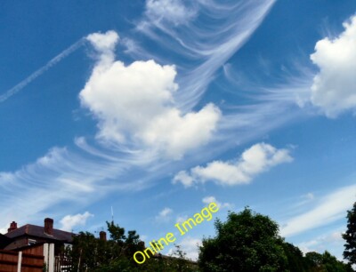 Photo 6x4 Sky over Grosvenor Road Hyde/SJ9494 Taken from the Trans Penni c2014