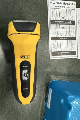 Wahl Waterproof Rechargeable Electric Shaver with Precision Trimmer Men's Beard - Picture 4 of 17