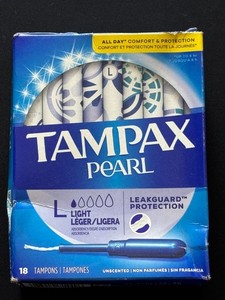 Tampax Pearl Tampons Light Absorbency With Leakguard Braid Unscented 18Count