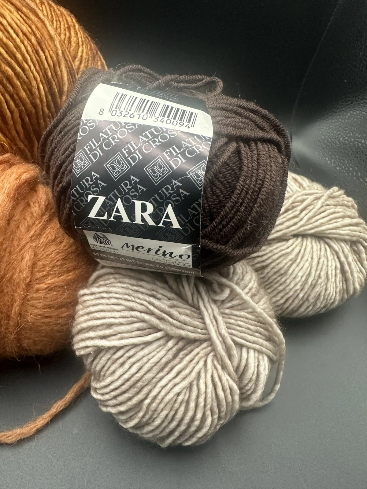 Lot of 5 Yarn NICE Balls Mix Color Zara, K&C Unknown. FALL WINTER COLORS. - product detail image 2