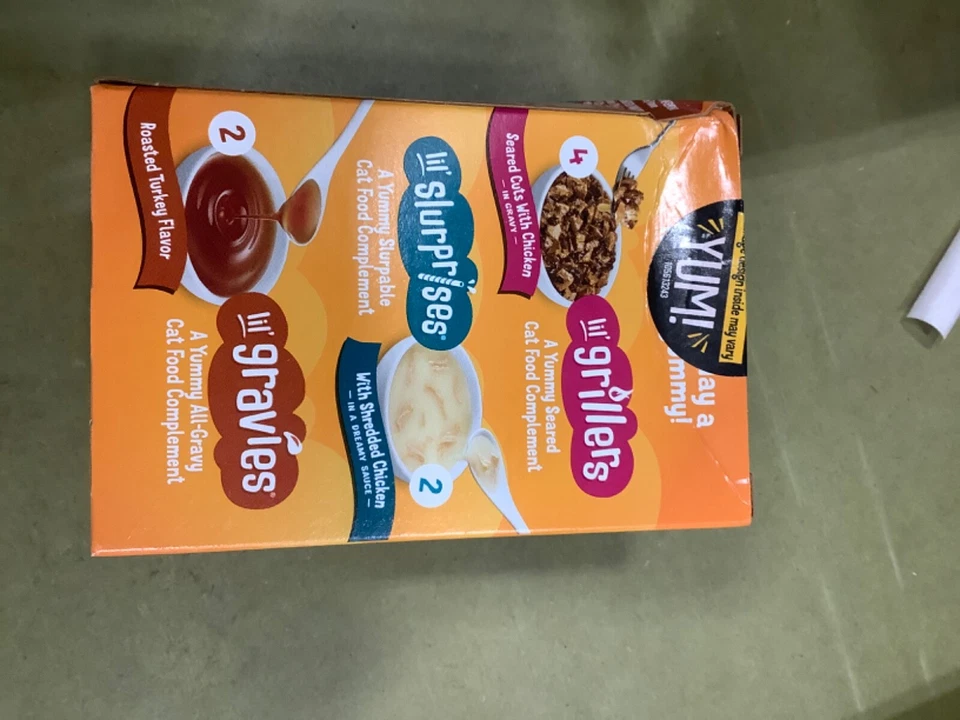 Purina Friskies Poultry Faves Variety Pack Cat Food 8ct. 01/2026 Lot of 8 64ct - Image 4 of 4