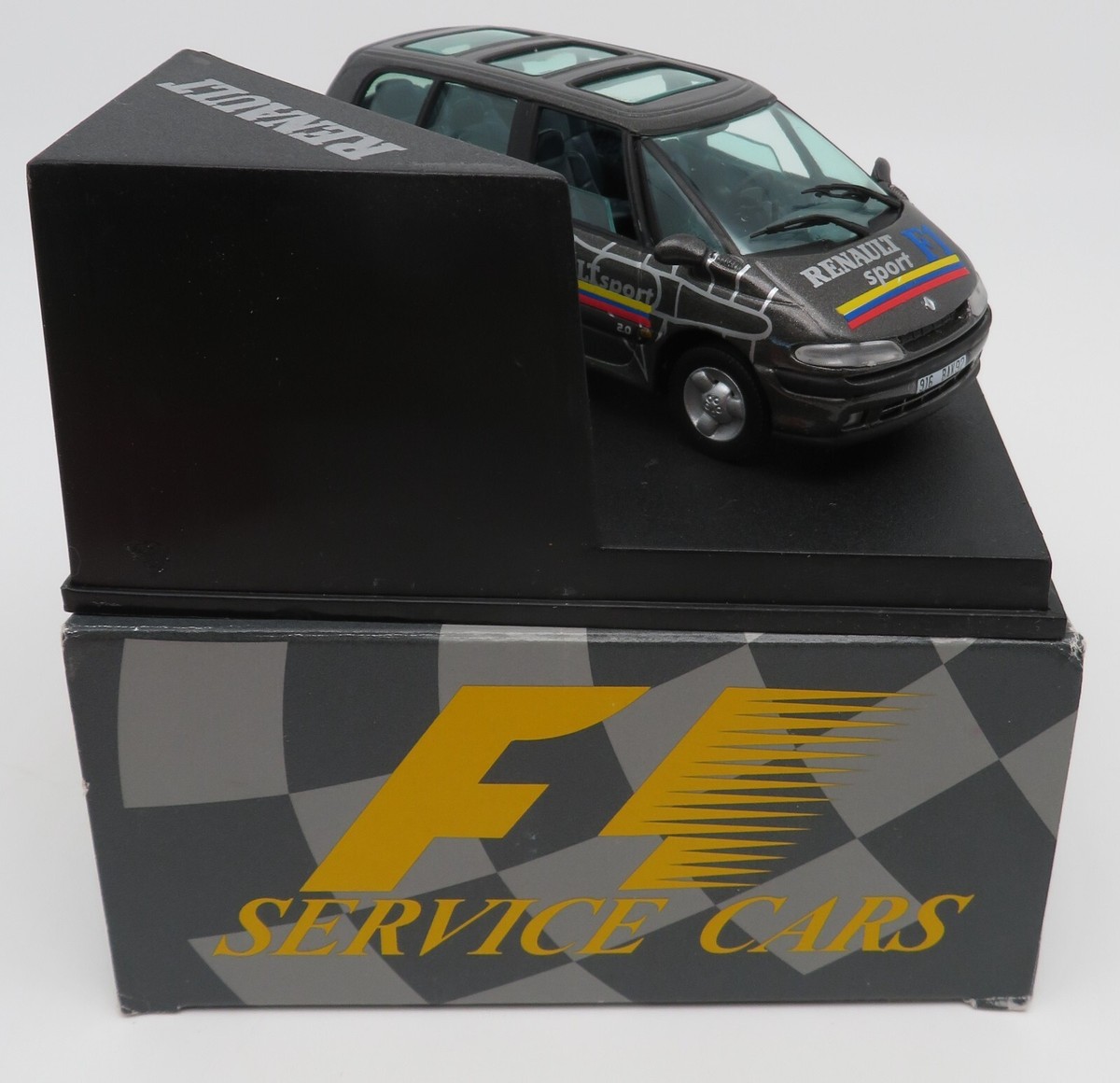 VITESSE RENAULT SPORT F1 SERVICE CARS ESPACE PACE CAR 1/43 IN BOX