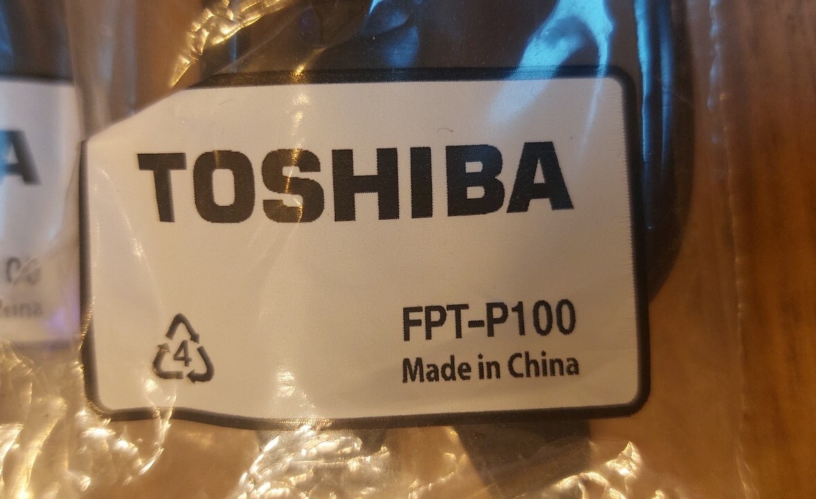 Thumbnail - Toshiba Fpt-p100 3d Brillen 4 Stück Neu