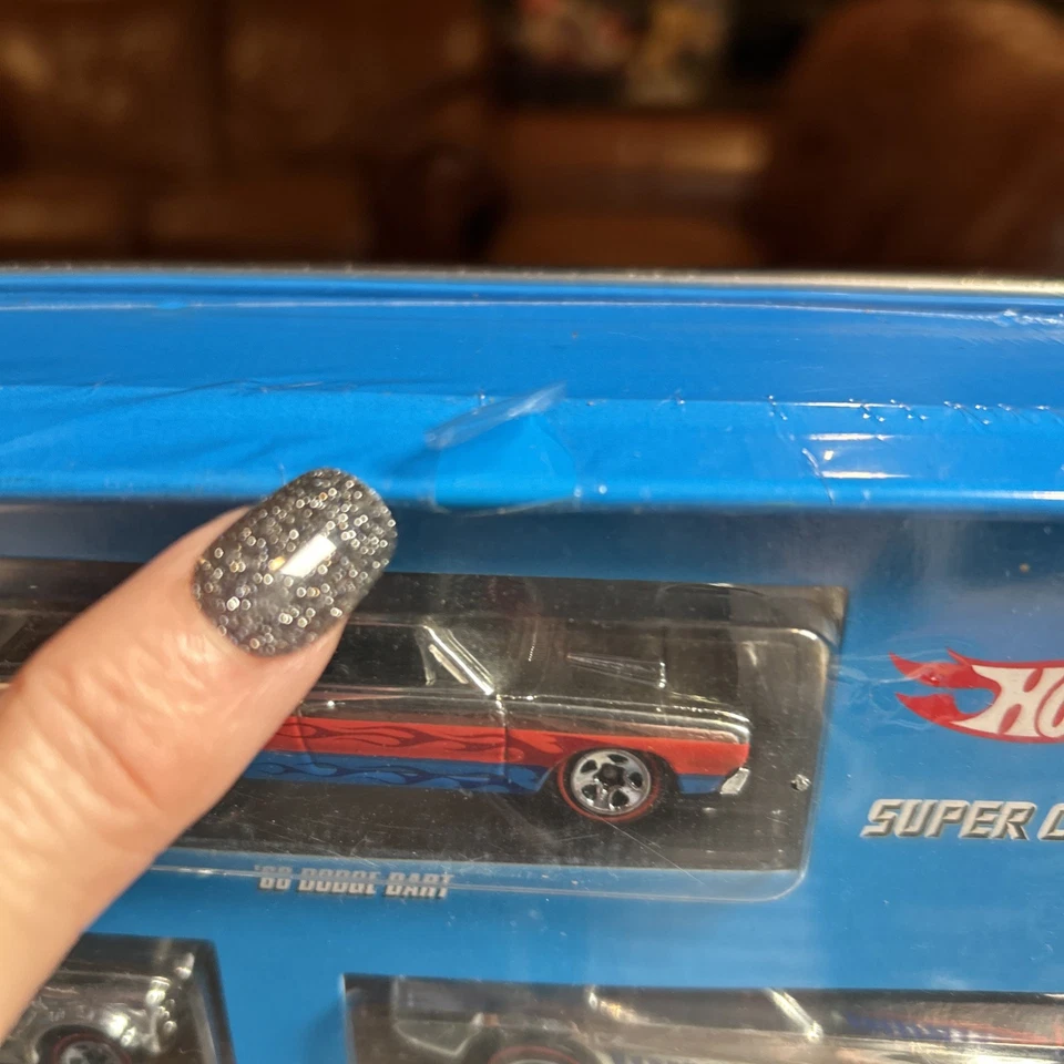 风火轮 Super Chromes 10 汽车套装 40 周年汽车锡全新密封 — 第 3/4 张图片