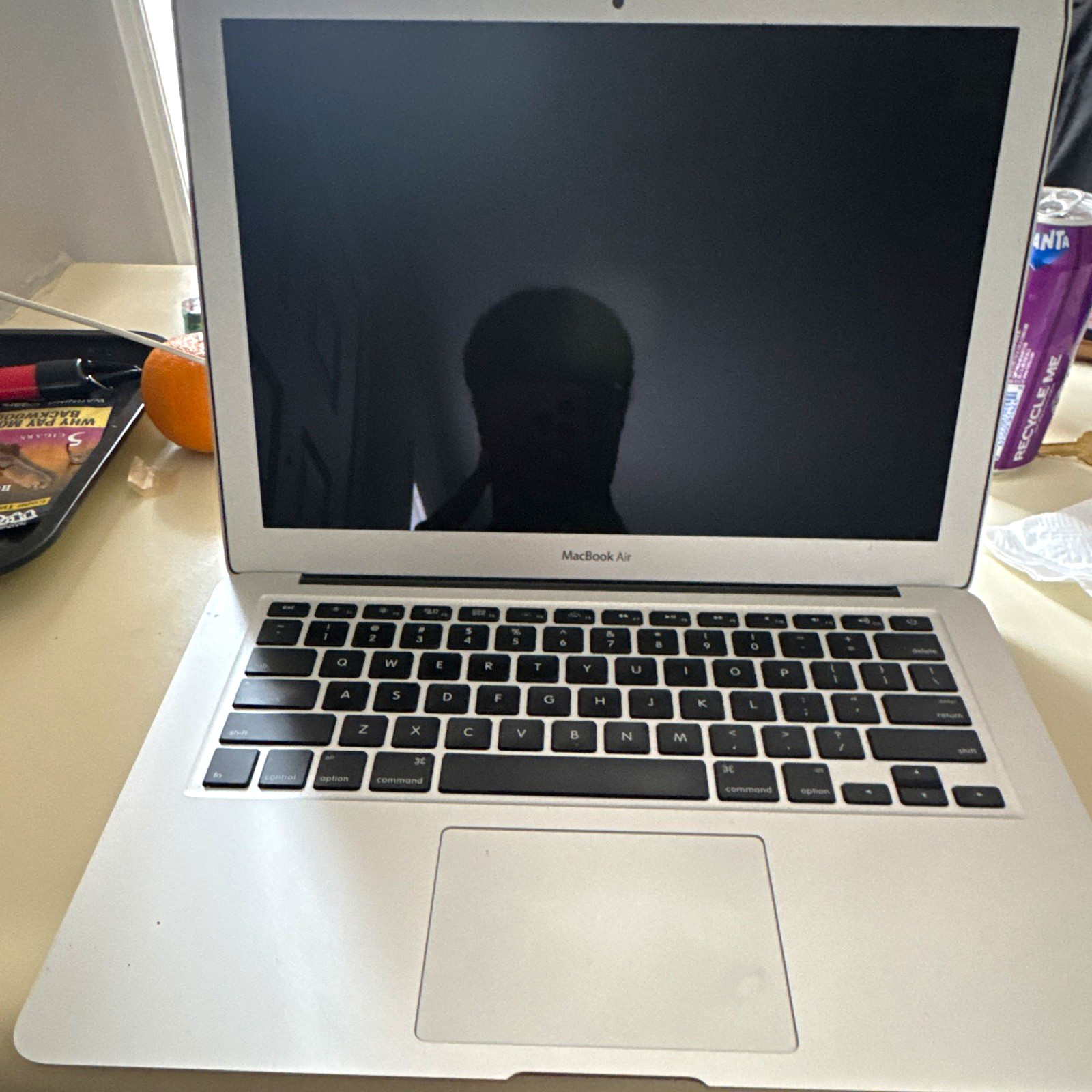 Apple MacBook Air A1466 13in Silver i5 1.8GHz 8GB 256GB SSD 2017
