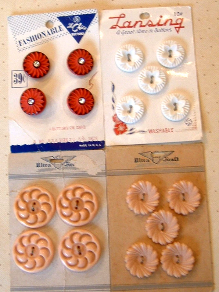 4 Cards of Vintage Plastic Flower Theme Buttons Pink Pierced Red w/Rhinestones - Image 2 of 4