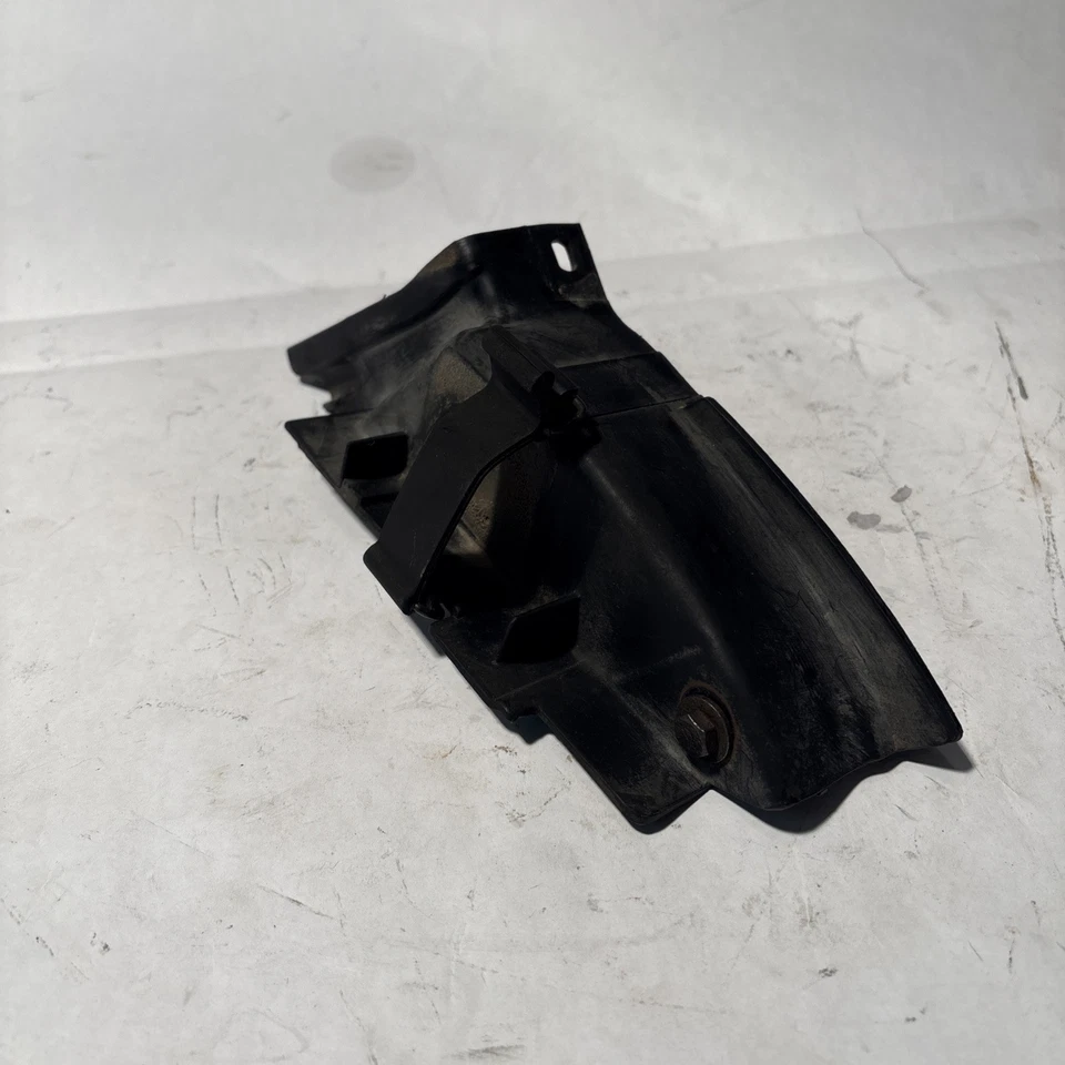 Yamaha TT225 TT 225 1986 1987 1988 guardabarros soporte de montaje CDI cierre de banda Foto 2 de 3