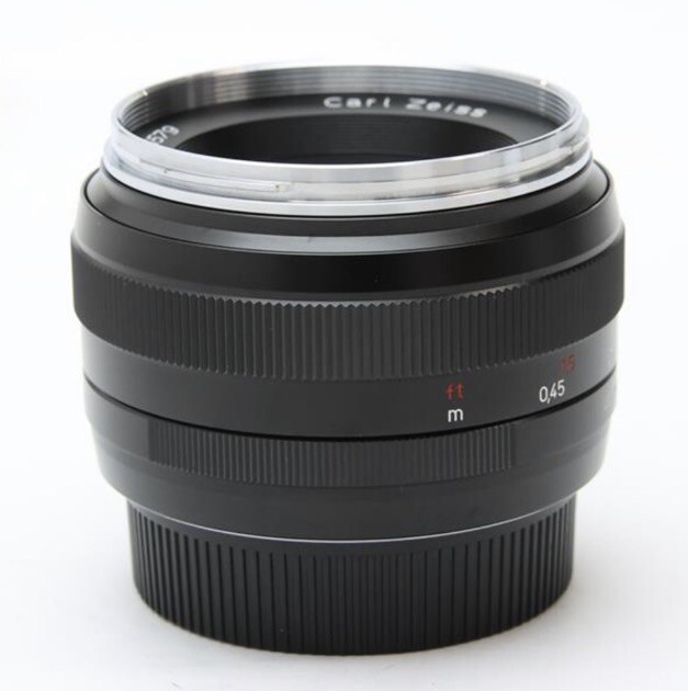 Carl Zeiss Planar T* 50mm F1.4 ZE F. Canon EF Made In Japan