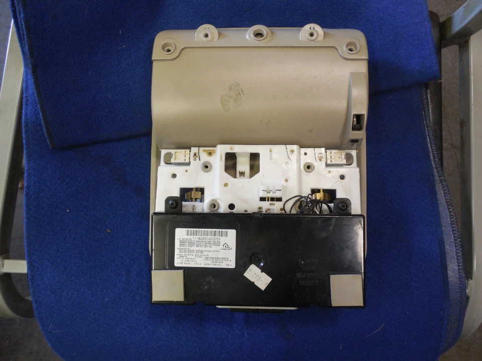 Chrysler Pacifica 2005-2006 consola superior gris XZ551L2AA techo corredizo puerta levadiza Foto 3 de 3