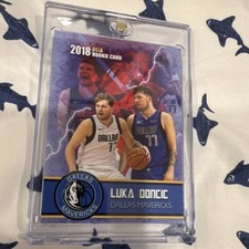 Rookie Gems Gold Rookie Luka Doncic Dallas Mavericks Card 2018. rookie card picture