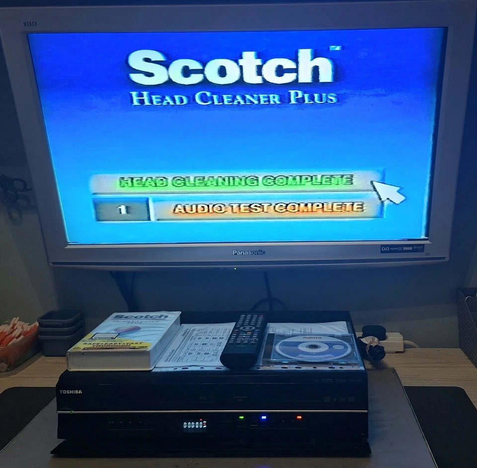 Toshiba RDXV59DTKB Copy VHS to DVD VHS DVD Recorder 250GB HDD New Remote & Guide - Image 4 of 4