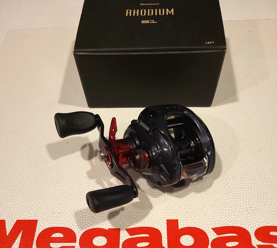 WOW! Megabass RHODIUM 81 Baitcasting Reel  Left Hand  EX+ Condition - Image 2 of 4