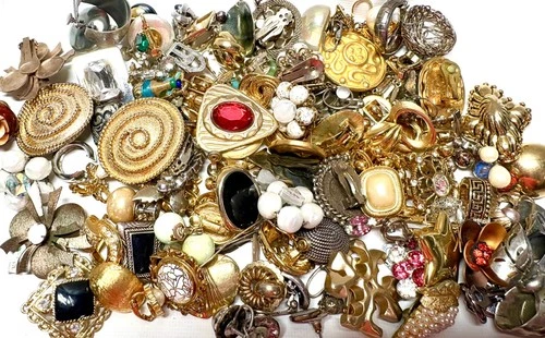 Lot of Broken Vintage  Costume Jewelry for Craft Single Earrings Rhinestone