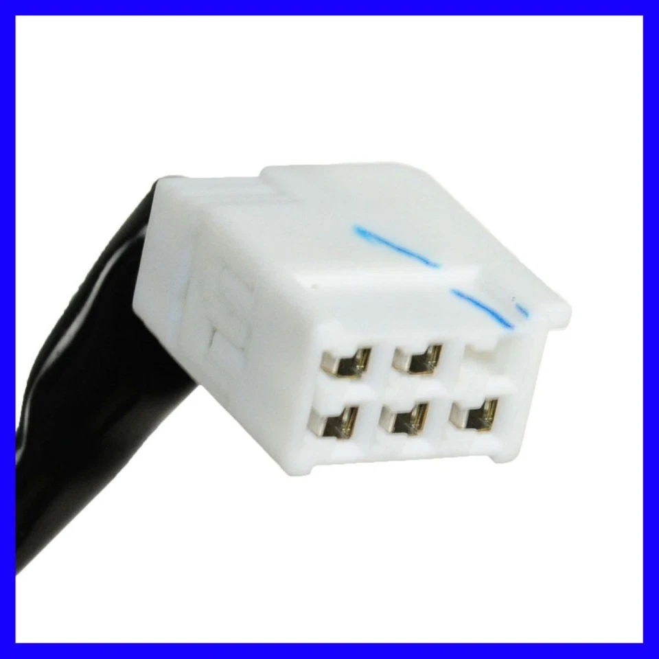 Правый задний фонарь в сборе со стороны пассажира подходит для Toyota Sequoia 2001-2004 годов выпуска - Изображение 2 из 4