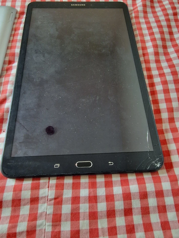 Joblot, bundle 9x Tablet Samsung, Ipad, Acer Etc Faulty For Parts Read Descripti - Image 4 of 4