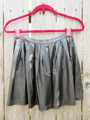 Forever 21 Black Pleated Swingy Faux Leather Mini Summer Skirt XS - Main Image