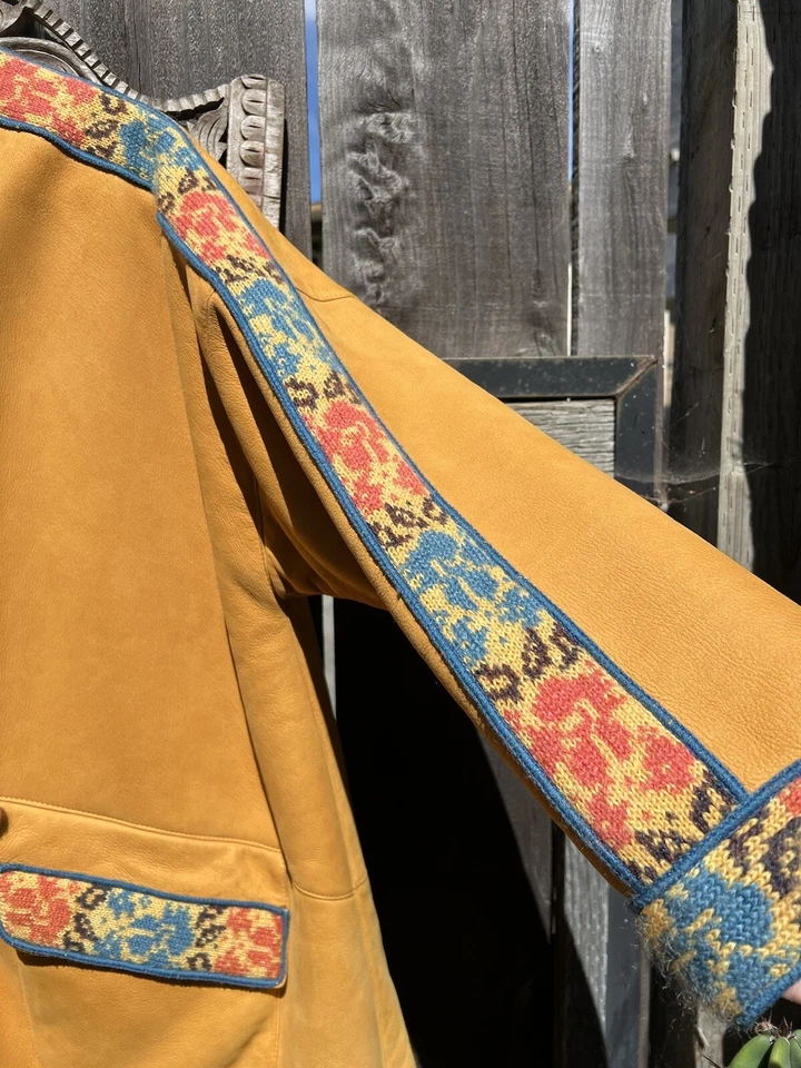 Fendi Shearling Coat Vintage Made In Italy 100% Wool - Image 3 of 4